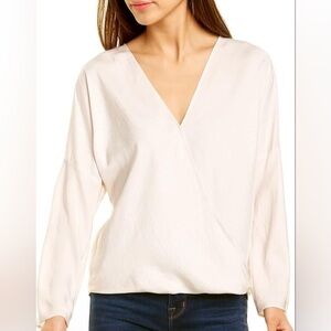 🆕 NWT Vince Crossover Blouse in Oat Blush  Wrap Blouse 3/4 Sleeve Relaxed